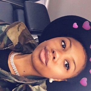 Meet your Posher, Deasia